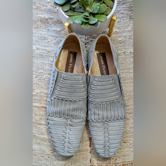 RARE!! Cesare Paciotti • Suede Adorned Loafers in Gray